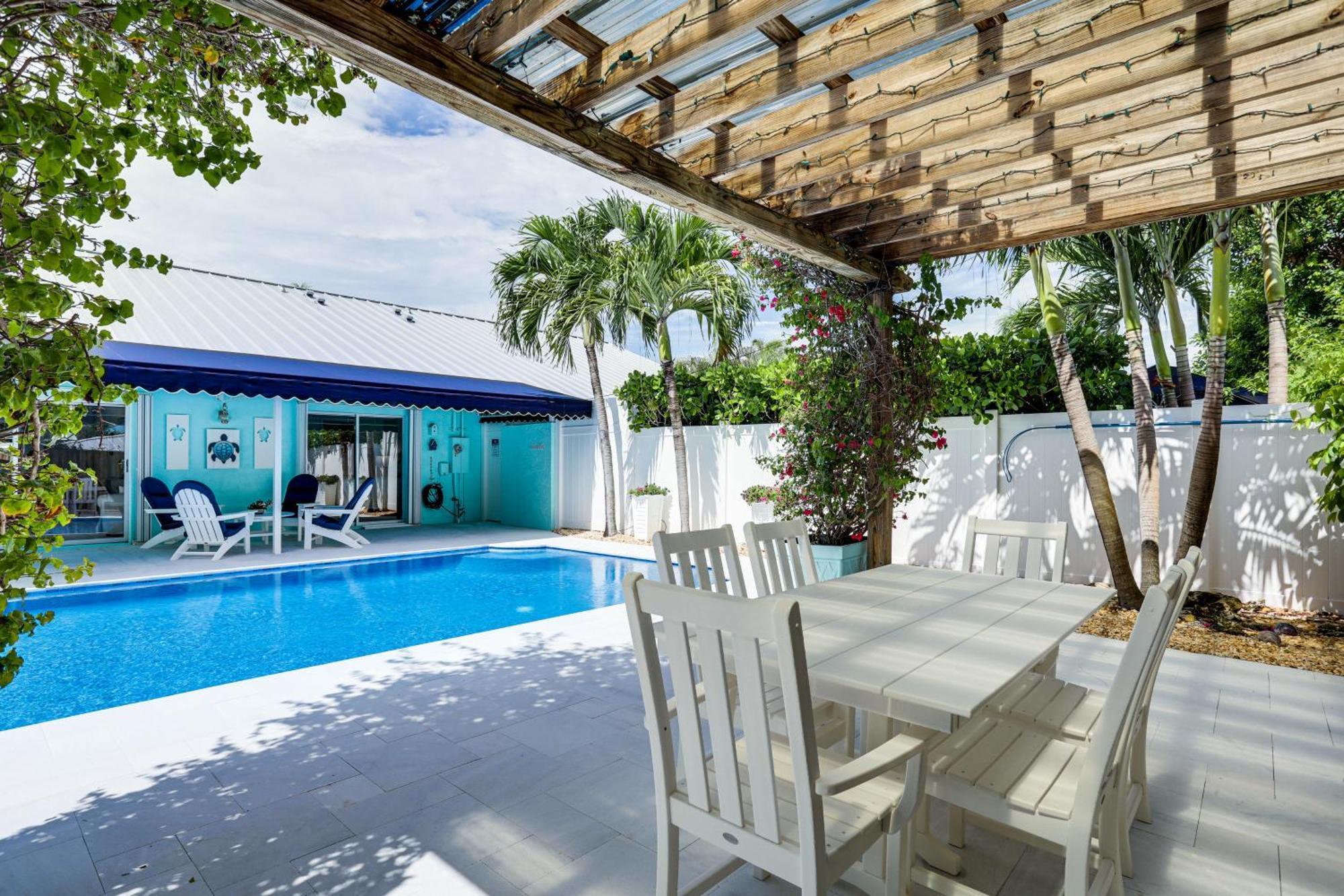 Coastal Villa With Private Yard And Heated Pool! นอร์ธปาล์มบีช ภายนอก รูปภาพ